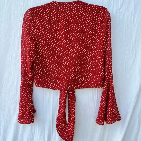 Urban Outfitters tie top - Picture 2 of 3